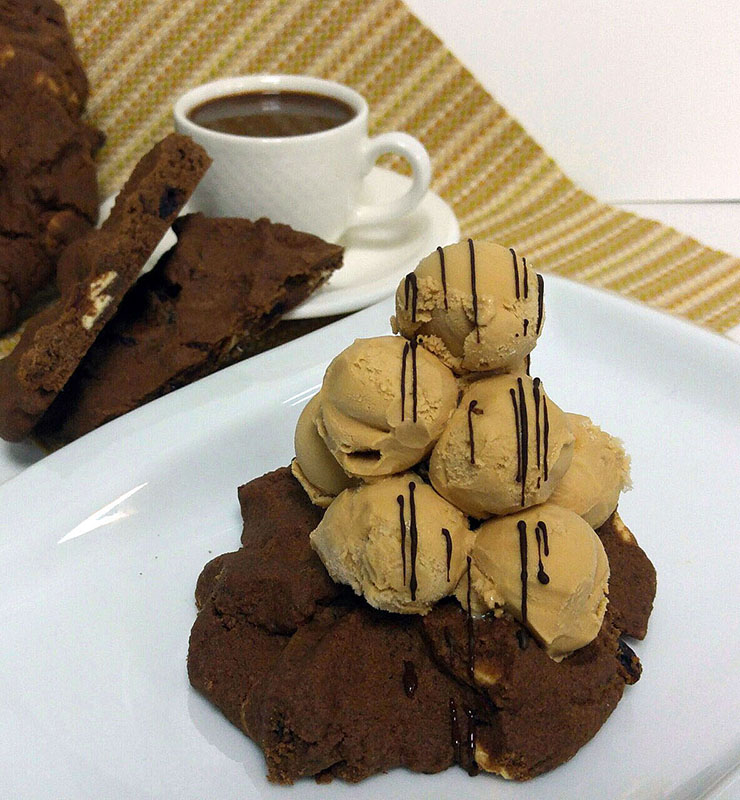 Cookies σοκολάτας με παγωτό