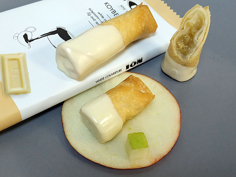 Spring rolls με μήλο και λευκή κουβερτούρα ΙΟΝ