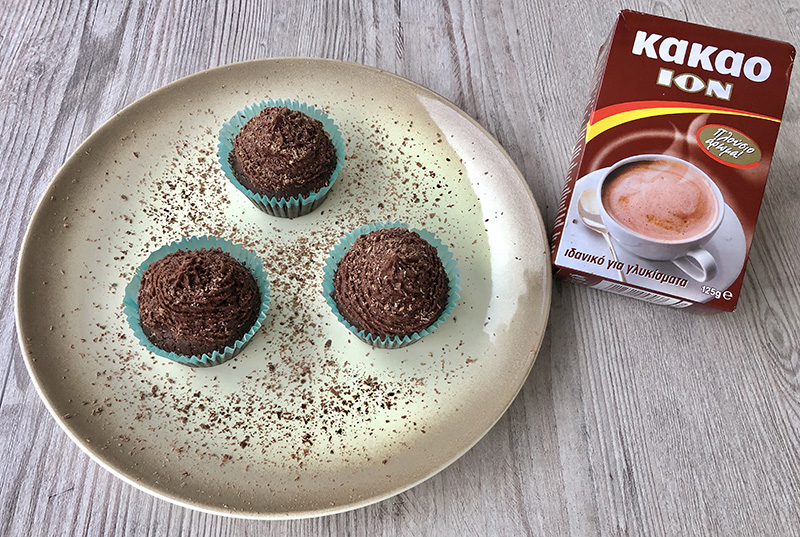 Εύκολα vegan σοκολατένια cupcakes
